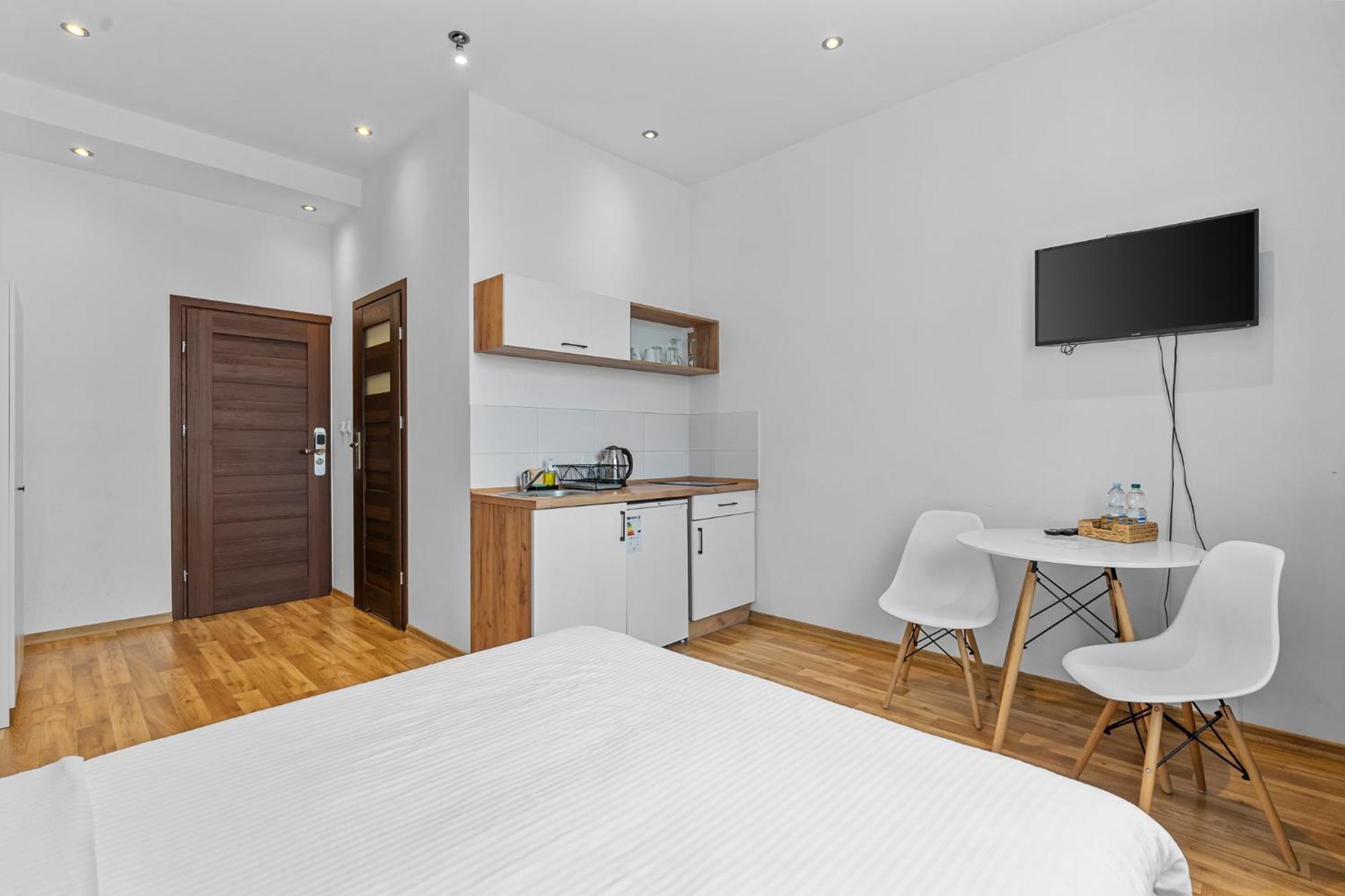 Apartamenty Centrum Zameldowanie 24H Катовице Екстериор снимка